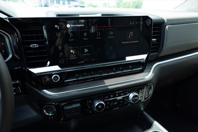 2026 GMC Sierra 1500 Crew Cab, Short Bed, SLT, 4WD