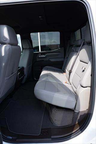 2026 GMC Sierra 1500 Crew Cab, Short Bed, SLT, 4WD