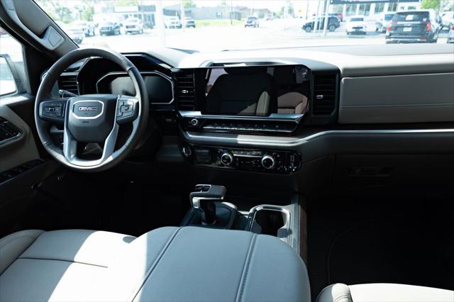 2026 GMC Sierra 1500 Crew Cab, Short Bed, SLT, 4WD