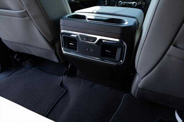 2026 GMC Sierra 1500 Crew Cab, Short Bed, SLT, 4WD