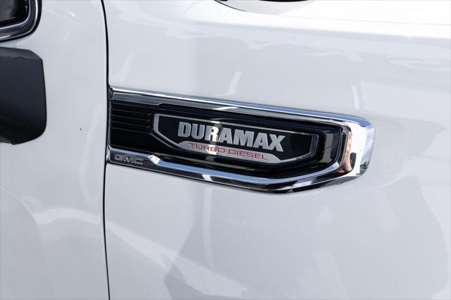 2026 GMC Sierra 1500 Crew Cab, Short Bed, SLT, 4WD