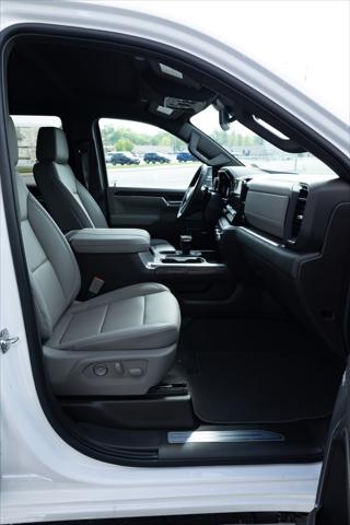 2026 GMC Sierra 1500 Crew Cab, Short Bed, SLT, 4WD