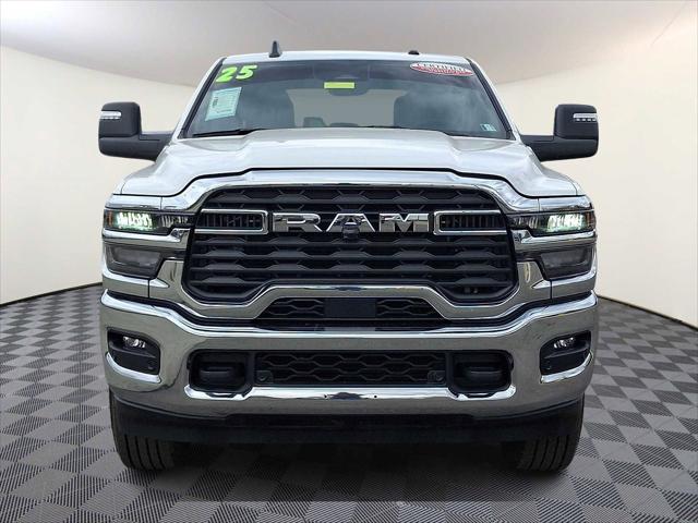 2025 RAM 2500 Big Horn Crew Cab 4x4 64 Box 2025 RAM 2500 Big Horn Crew Cab 4x4 64 Box
