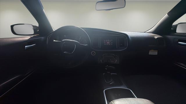 2016 Dodge Charger SE