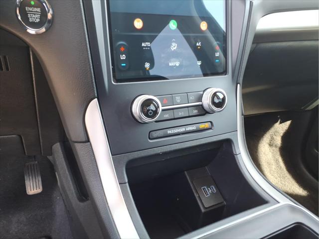 2022 Ford Edge SE