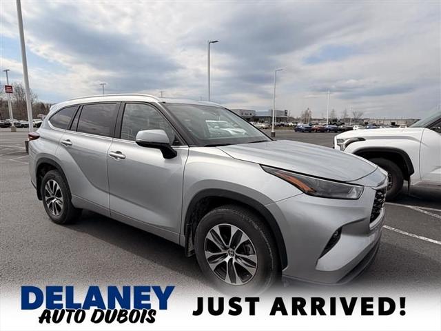 2025 Toyota Highlander XLE