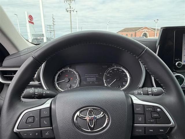 2025 Toyota Highlander XLE