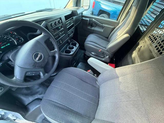 2018 GMC Savana 2500 Work Van