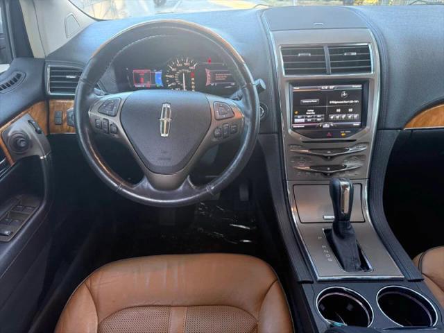 2013 Lincoln MKX Base