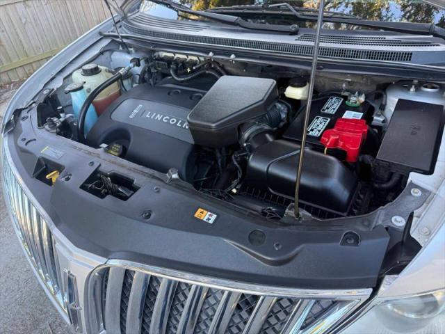 2013 Lincoln MKX Base