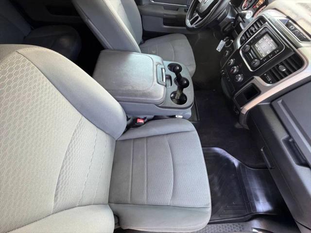 2017 Ram 2500 SLT Crew Cab 4x4 6'4" Box