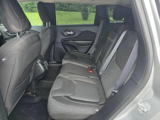 2016 Jeep Cherokee Latitude