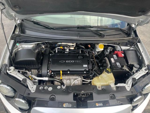 2012 Chevrolet Sonic 2LT