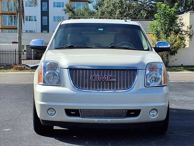 2011 GMC Yukon SLT