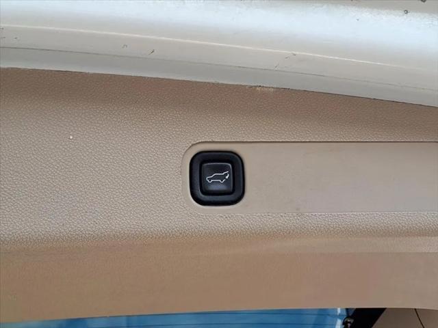2011 GMC Yukon SLT