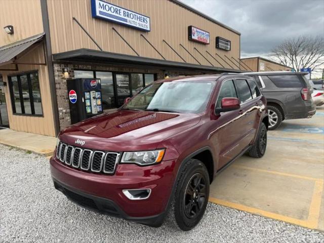 2017 Jeep Grand Cherokee Laredo 4x2
