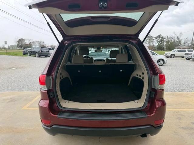 2017 Jeep Grand Cherokee Laredo 4x2