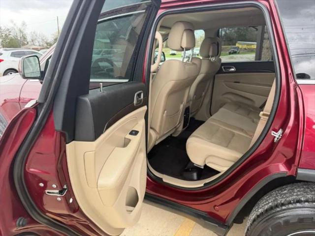 2017 Jeep Grand Cherokee Laredo 4x2