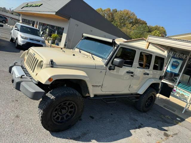 2011 Jeep Wrangler Unlimited Sahara