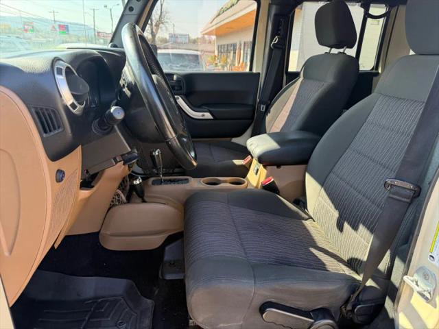 2011 Jeep Wrangler Unlimited Sahara