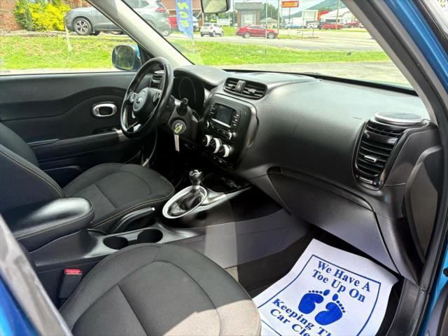 2016 Kia Soul +