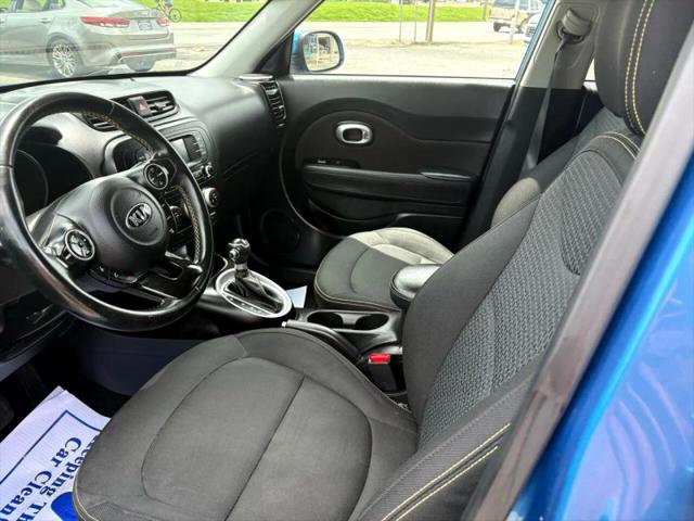2016 Kia Soul +