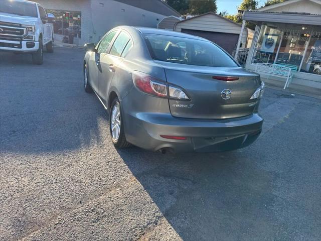 2013 Mazda Mazda3 i Sport