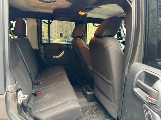 2016 Jeep Wrangler Unlimited Sahara