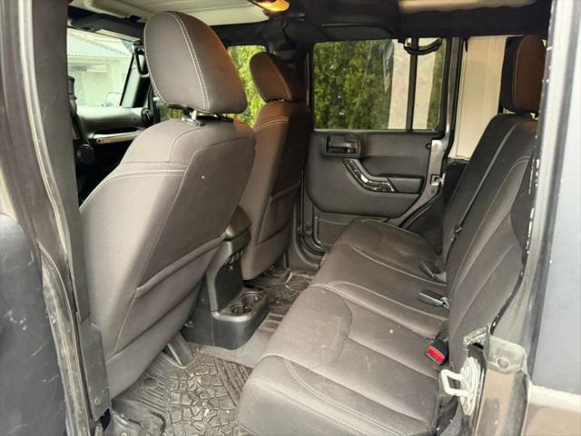 2016 Jeep Wrangler Unlimited Sahara