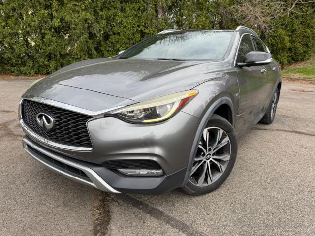 2017 INFINITI QX30 Premium for sale in Youngstown, OH
