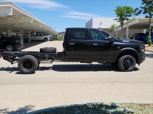 2026 RAM 3500 Chassis RAM 3500 TRADESMAN CREW CAB CHASSIS 4X4 60 CA