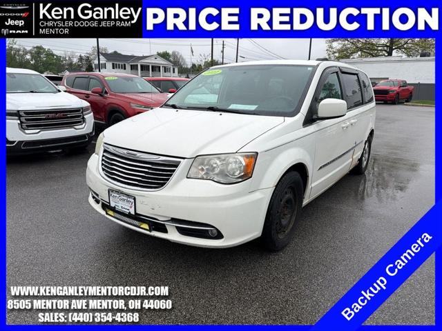 2011 Chrysler Town & Country Touring