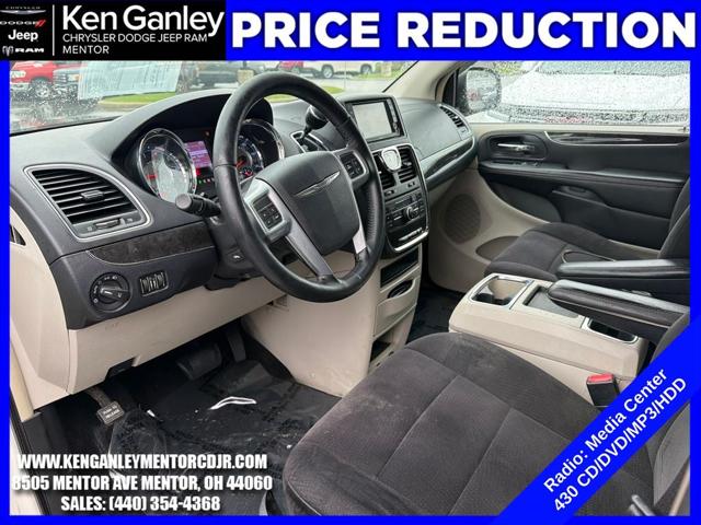 2011 Chrysler Town & Country Touring