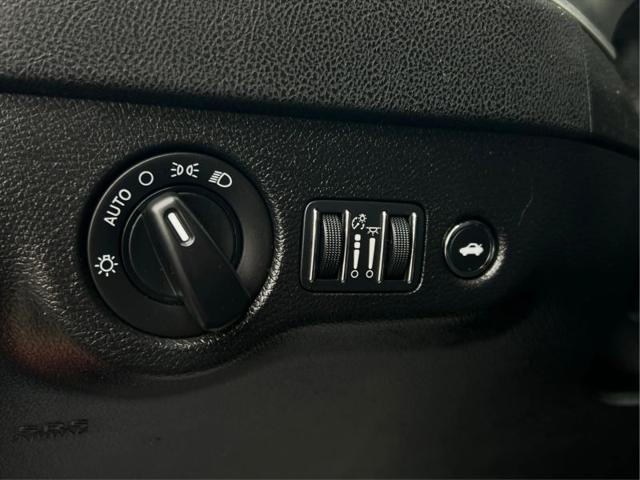 2022 Dodge Charger SXT RWD