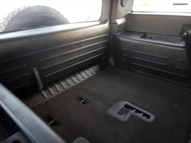 2006 HUMMER H2 Base