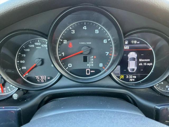 2016 Porsche Panamera Edition