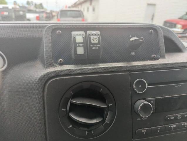 2014 Ford E-350 Cutaway Base