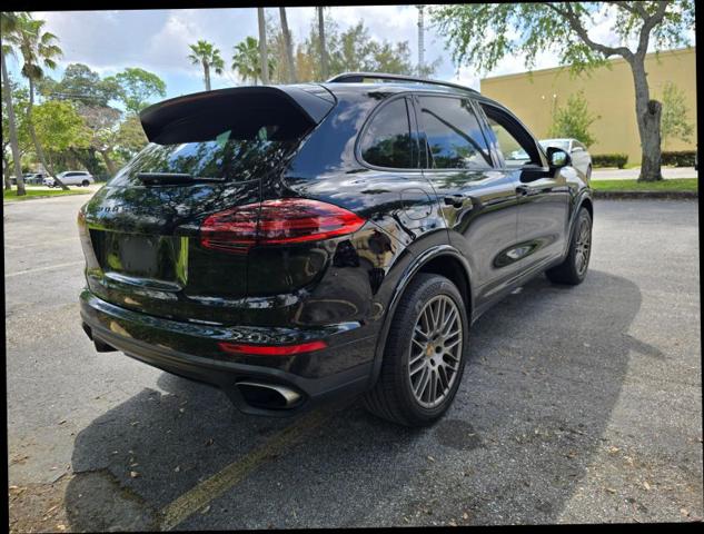 2018 Porsche Cayenne Platinum Edition