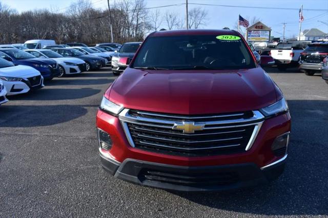 2023 Chevrolet Traverse AWD LT Cloth