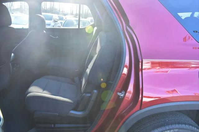 2023 Chevrolet Traverse AWD LT Cloth