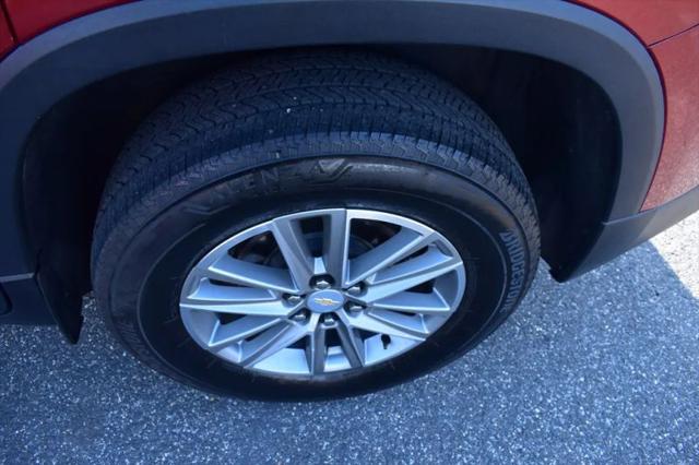 2023 Chevrolet Traverse AWD LT Cloth
