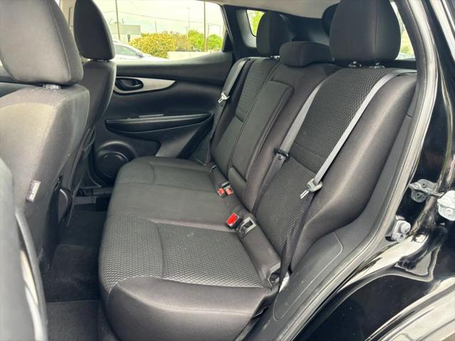 2017 Nissan Rogue Sport S