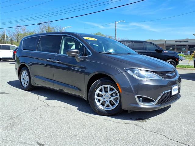 2020 Chrysler Pacifica Touring