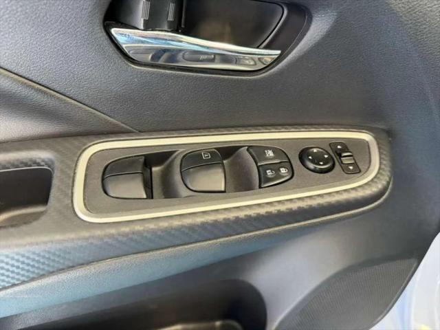 2024 Nissan Versa 1.6 SR