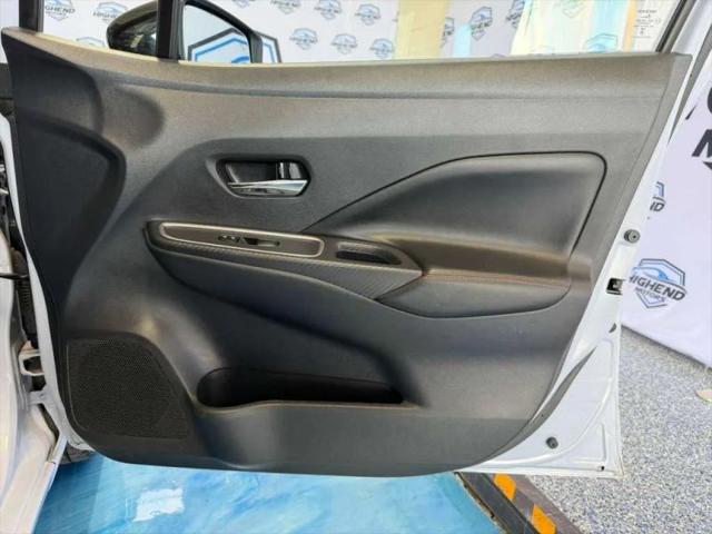 2024 Nissan Versa 1.6 SR