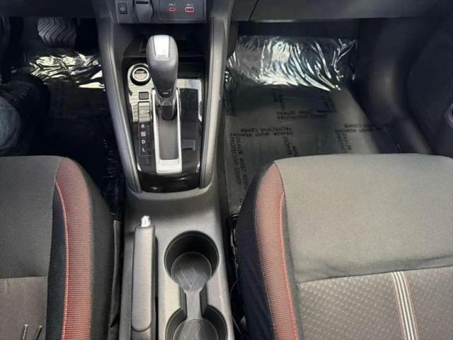 2024 Nissan Versa 1.6 SR
