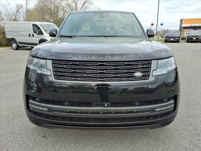 2024 Land Rover Range Rover P530 SE