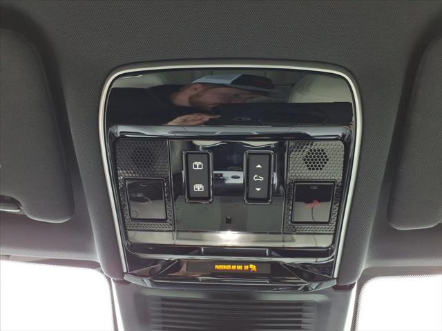 2024 Land Rover Range Rover P530 SE
