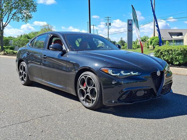 2024 Alfa Romeo Giulia Veloce AWD 2024 Alfa Romeo Giulia Veloce AWD