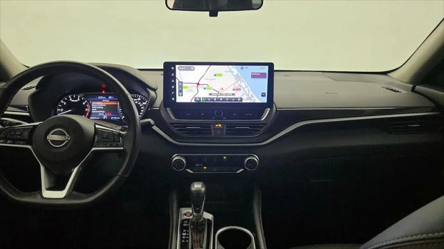 2023 Nissan Altima SR FWD